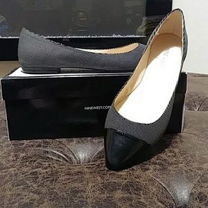 💗💗NINE WEST*8.5 Black & White*Polka Dot*Flats